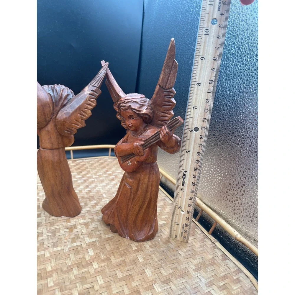 Vtg Wood Hand Carved Christmas Angel Figure figurine nativity 9